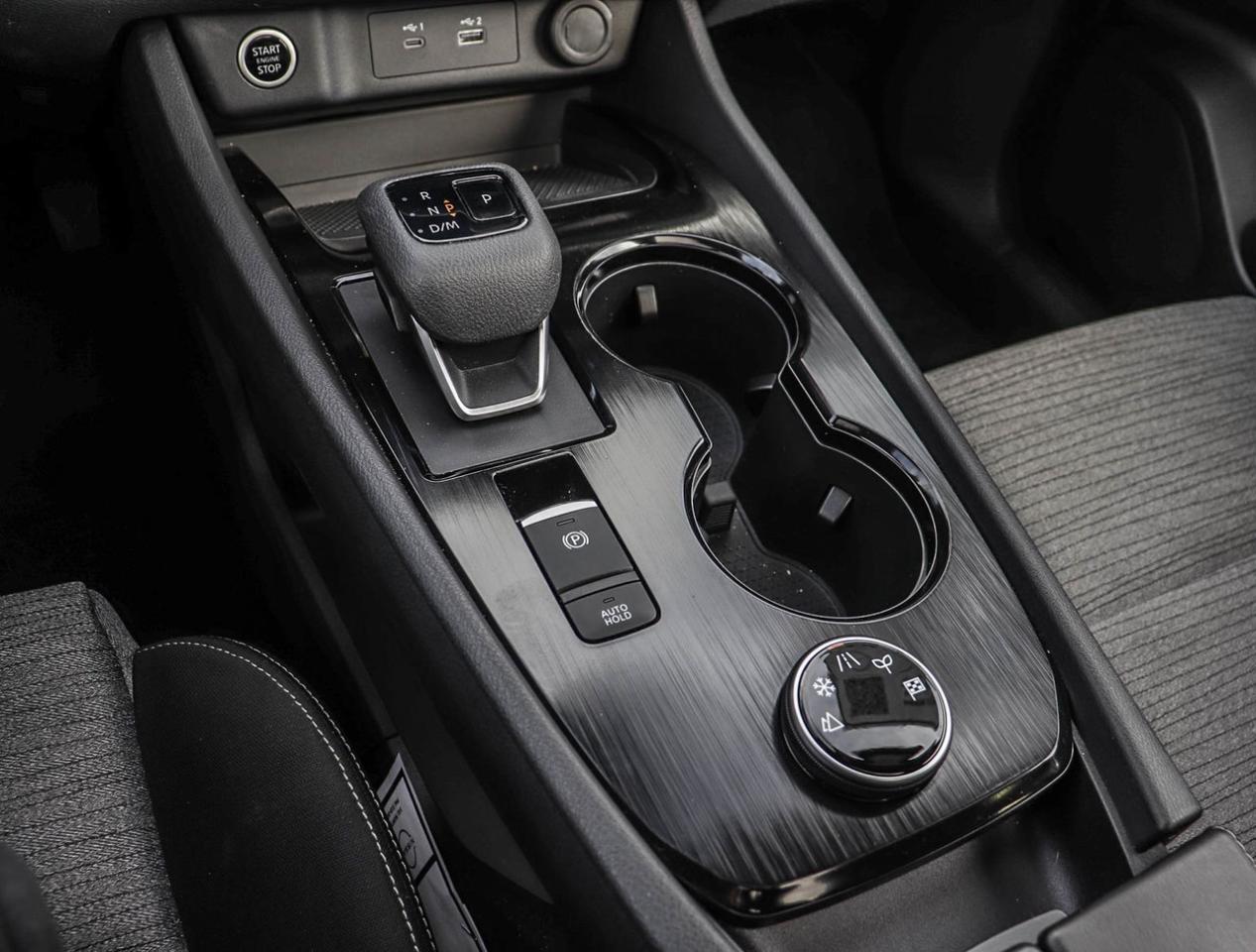 2023 Nissan Rogue SV Moonroof ALL WHEEL DRIVE Photo