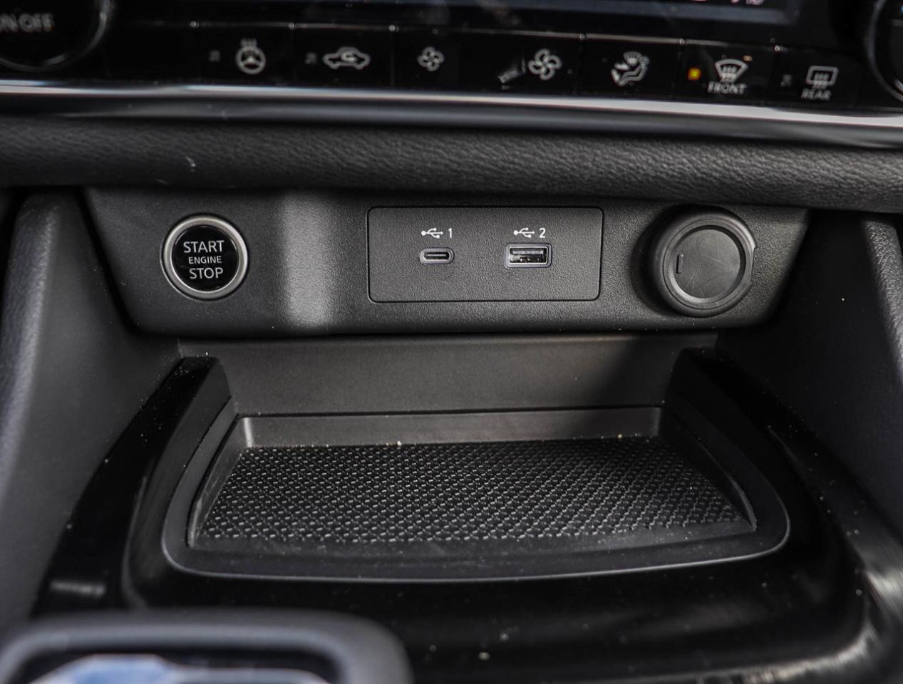 2023 Nissan Rogue SV Moonroof ALL WHEEL DRIVE Photo