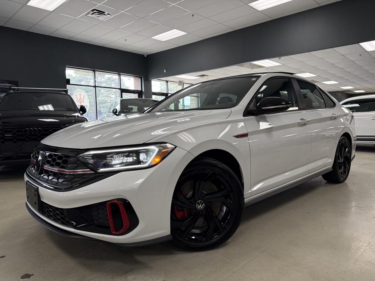 2024 Volkswagen Jetta GLI DSG**ONE OWNER NO ACCIDENTS JUST LIKE NEW!! Photo