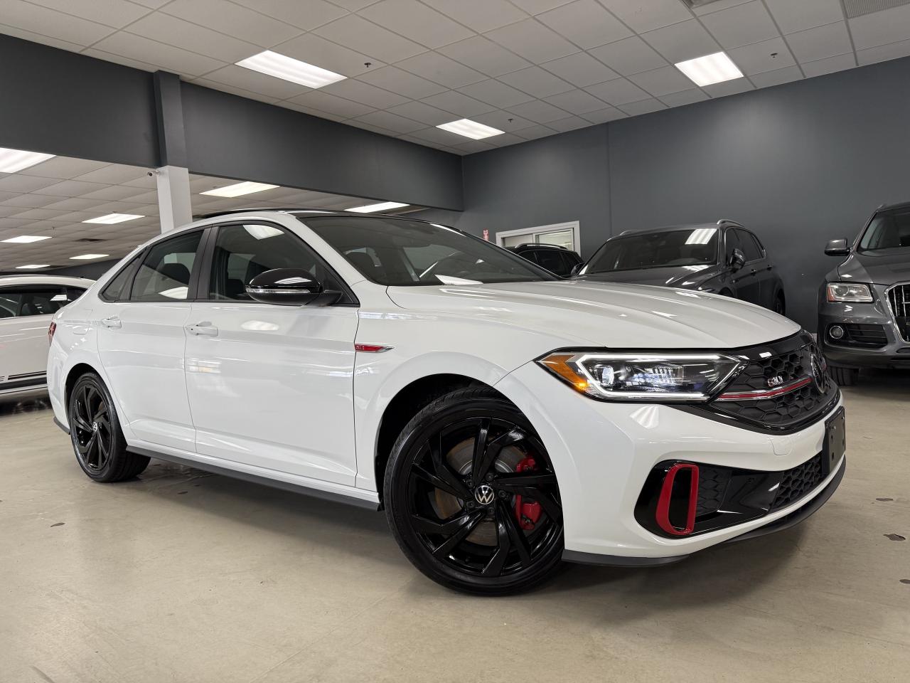 2024 Volkswagen Jetta GLI DSG**ONE OWNER NO ACCIDENTS JUST LIKE NEW!! Photo