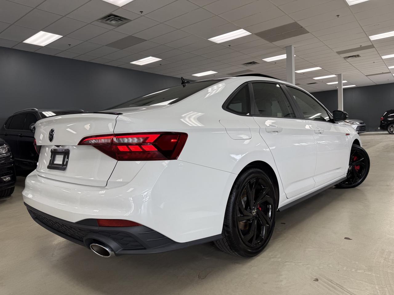 2024 Volkswagen Jetta GLI DSG**ONE OWNER NO ACCIDENTS JUST LIKE NEW!! Photo