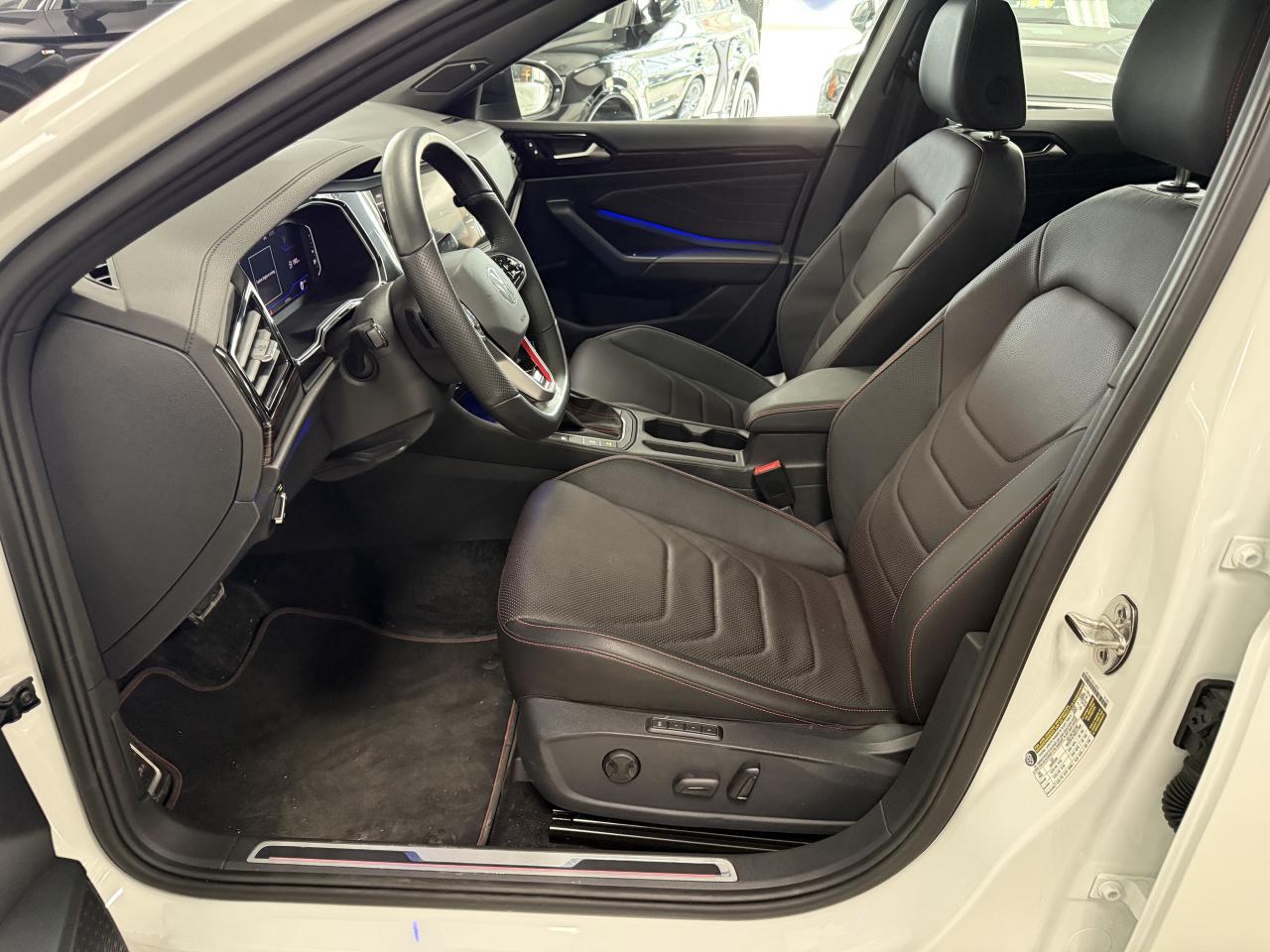 2024 Volkswagen Jetta GLI DSG**ONE OWNER NO ACCIDENTS JUST LIKE NEW!! Photo