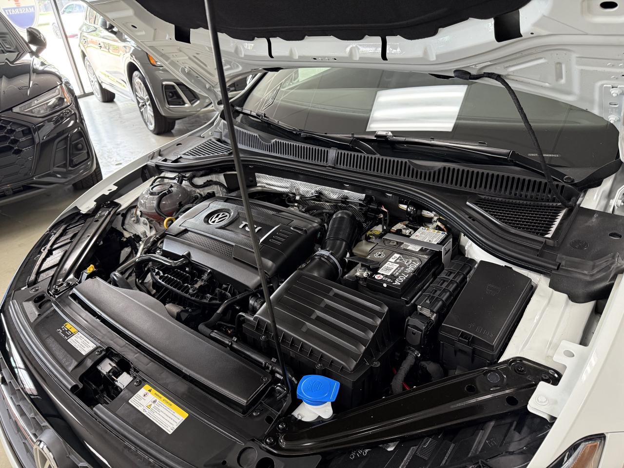 2024 Volkswagen Jetta GLI DSG**ONE OWNER NO ACCIDENTS JUST LIKE NEW!! Photo