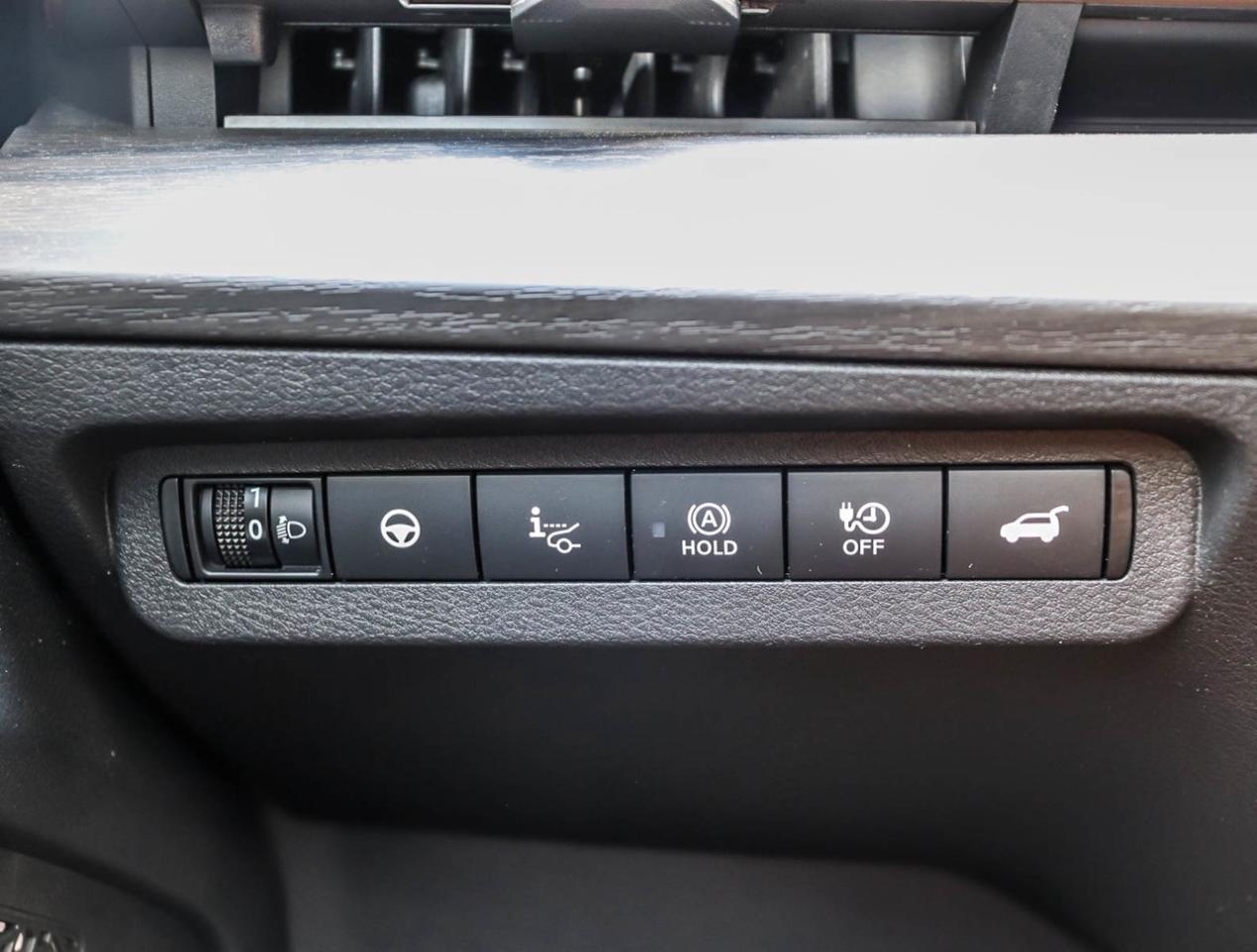 2023 Nissan Ariya PREMIERE E-4ORCE   87kWh BATTERY   426 KM RANGE 19 Photo