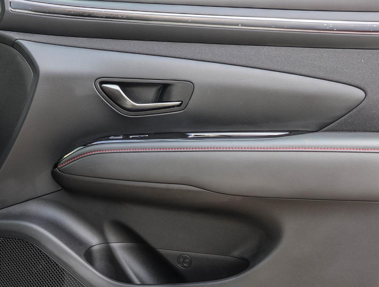 2024 Hyundai Tucson Hybrid N-Line Smartstream 1.6L Turbo 4CYL HYBRID AWD !!! Photo