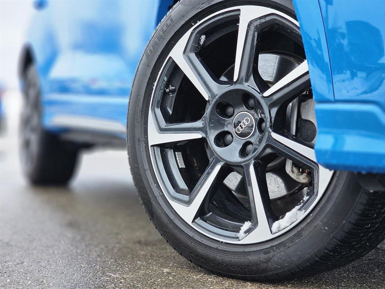 2023 Audi Q3 Progressiv S LINE !!! NO ACCIDENTS !!! LOW KM !!! Photo