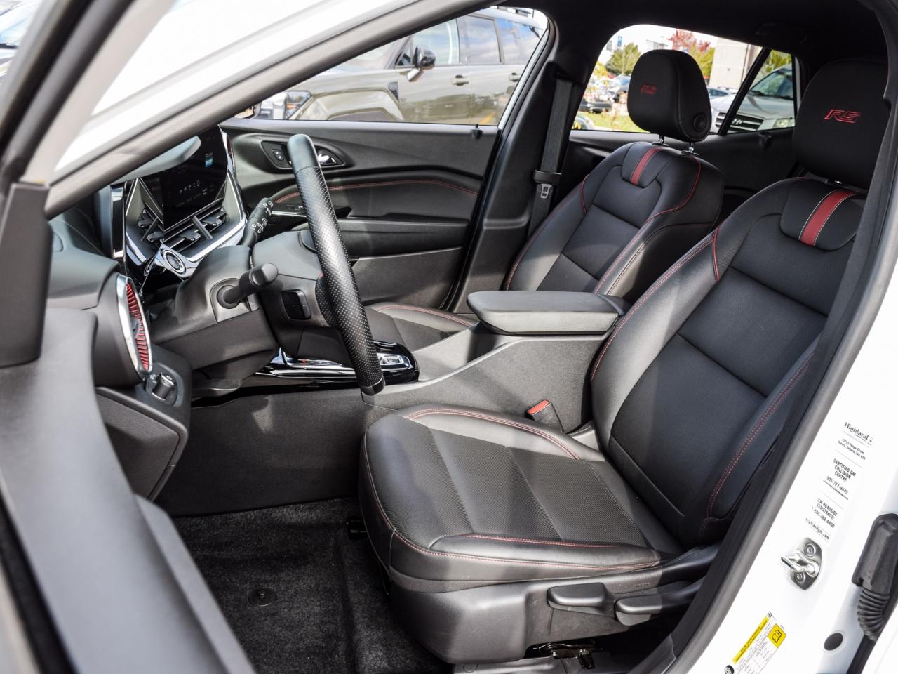 2024 Chevrolet Trax LIKE NEW   1owner, No Accidents, LOW KMS Photo