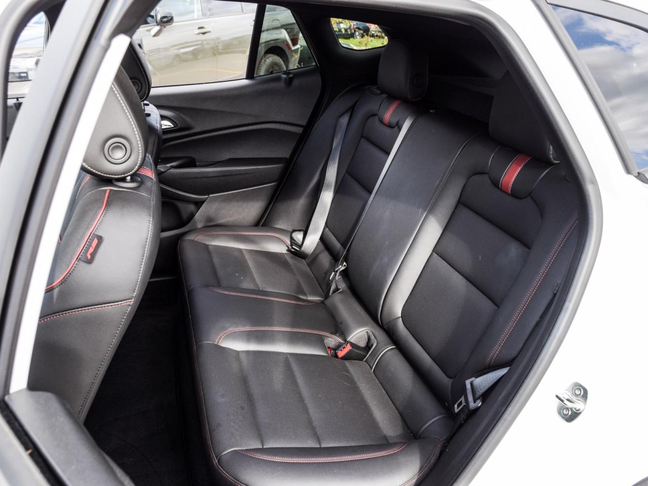 2024 Chevrolet Trax LIKE NEW   1owner, No Accidents, LOW KMS Photo