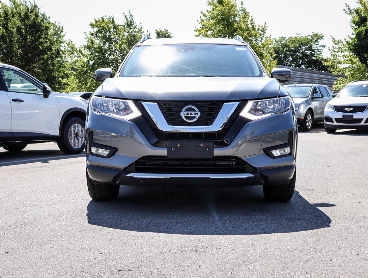 2019 Nissan Rogue SV Photo