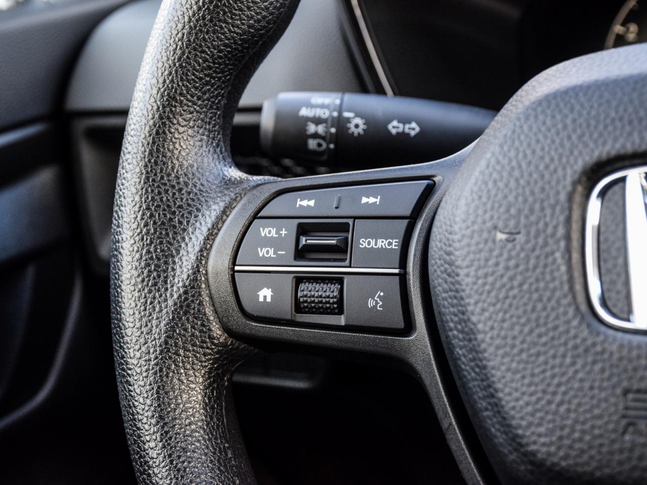 2025 Honda CR-V AWD   1owner, No Accidents, Best in Price Value Photo