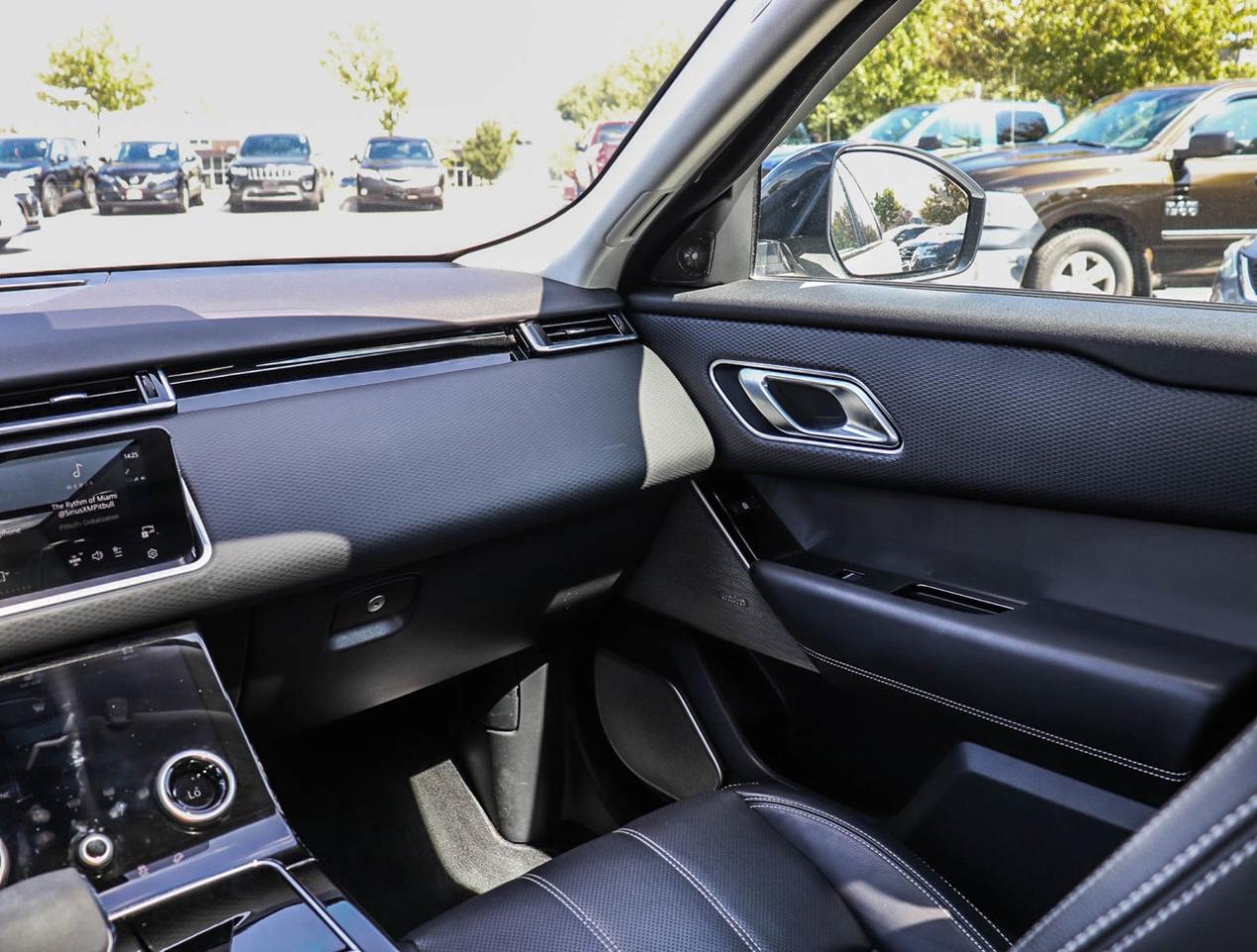 2021 Land Rover Range Rover Velar S Photo