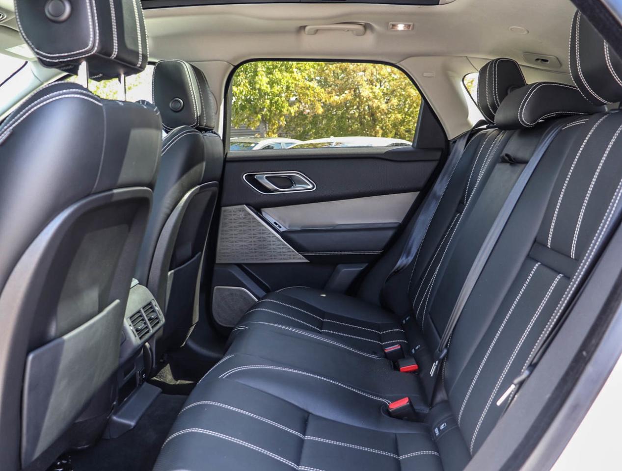 2021 Land Rover Range Rover Velar S Photo