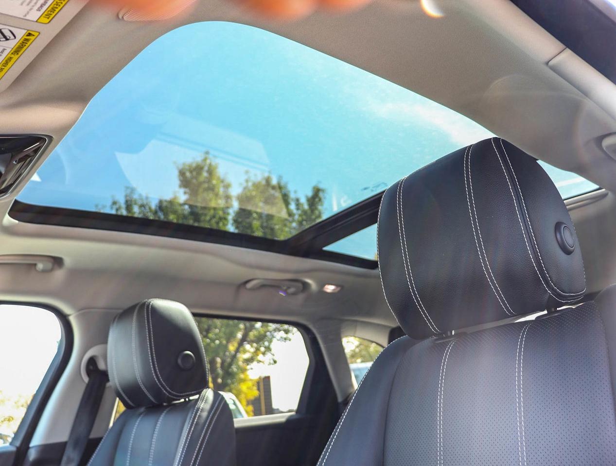 2021 Land Rover Range Rover Velar S Photo