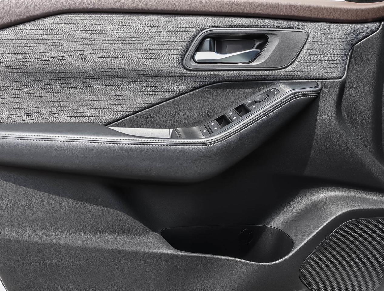 2023 Nissan Rogue SV Moonroof 1.5L TURBO AWD Photo