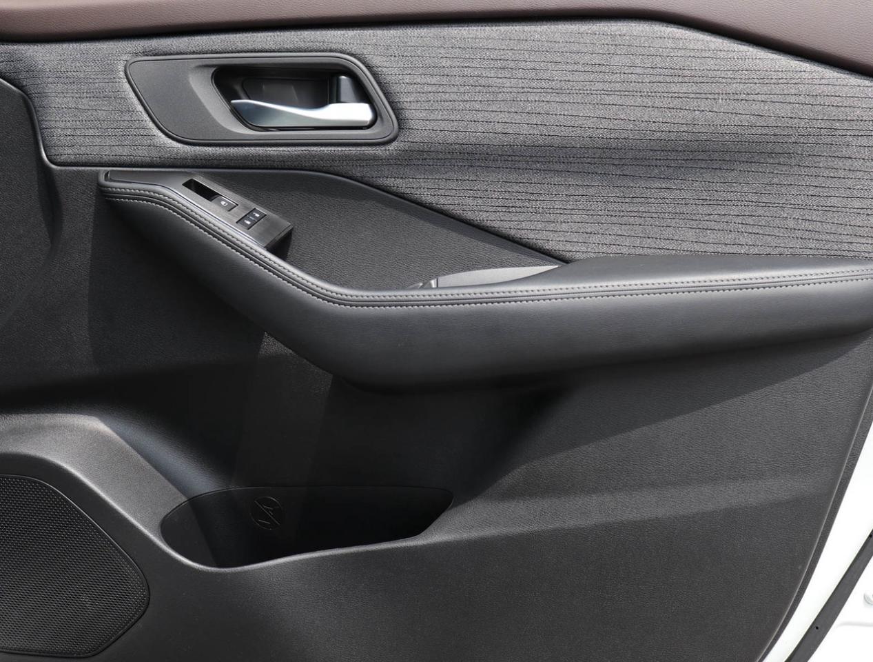 2023 Nissan Rogue SV Moonroof 1.5L TURBO AWD Photo