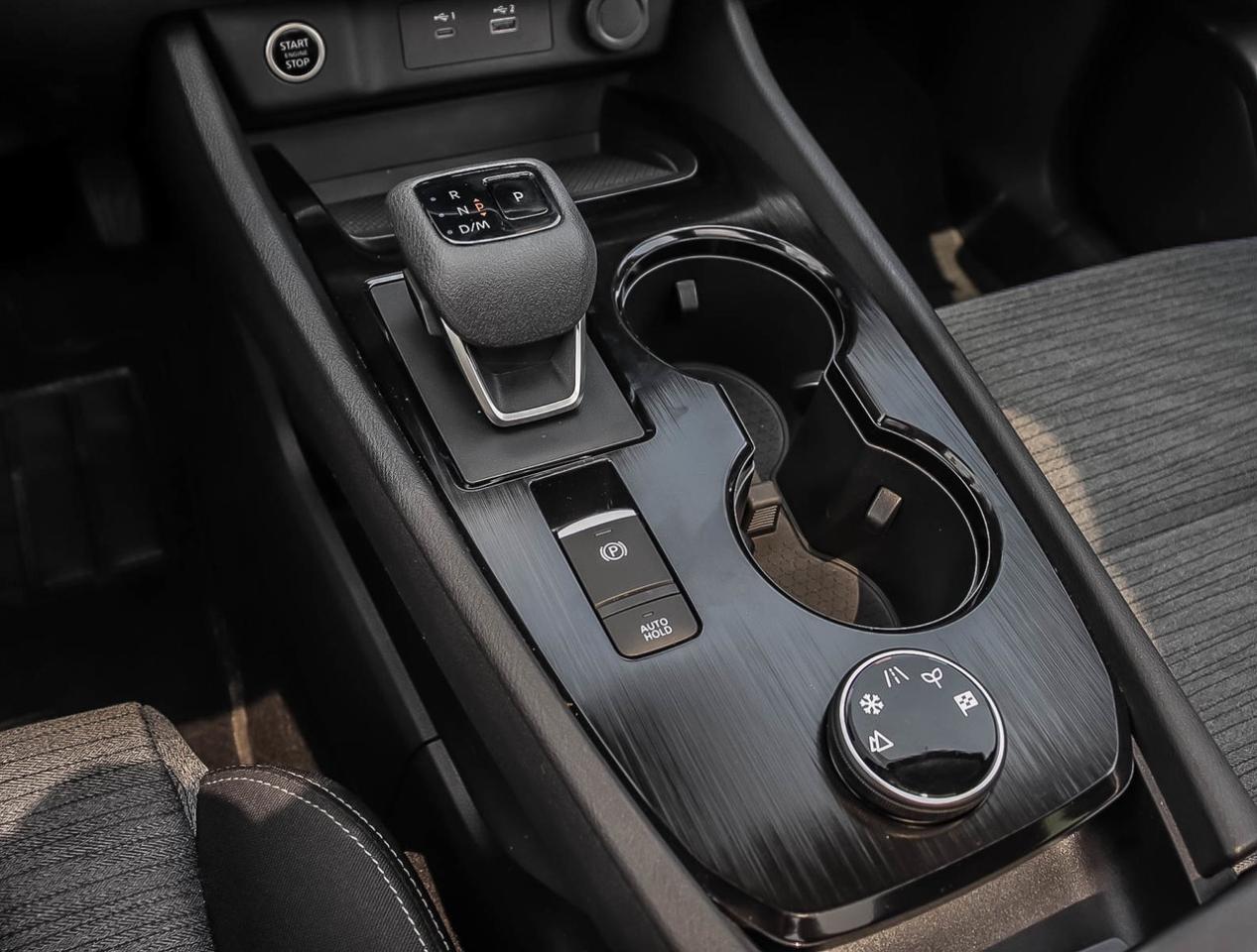 2023 Nissan Rogue SV Moonroof 1.5L TURBO AWD Photo