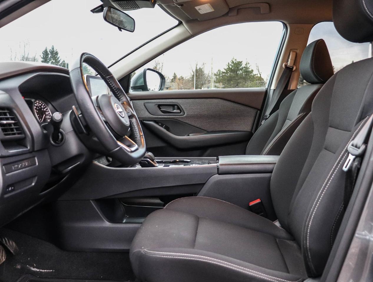 2023 Nissan Rogue S GREAT RATES Photo