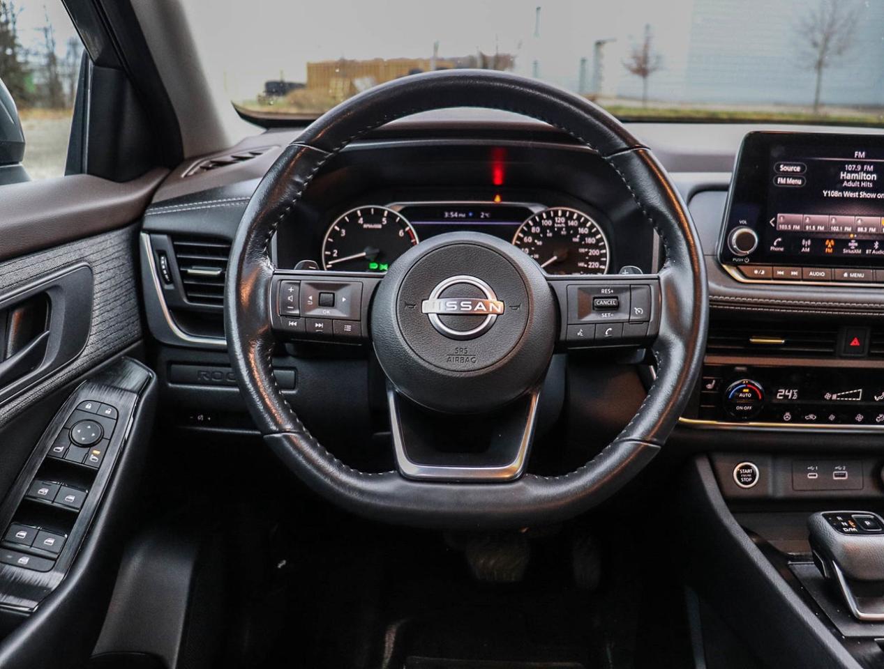 2023 Nissan Rogue S GREAT RATES Photo