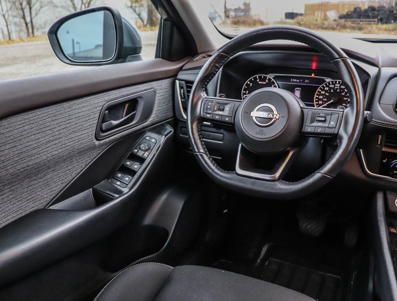 2023 Nissan Rogue S Photo