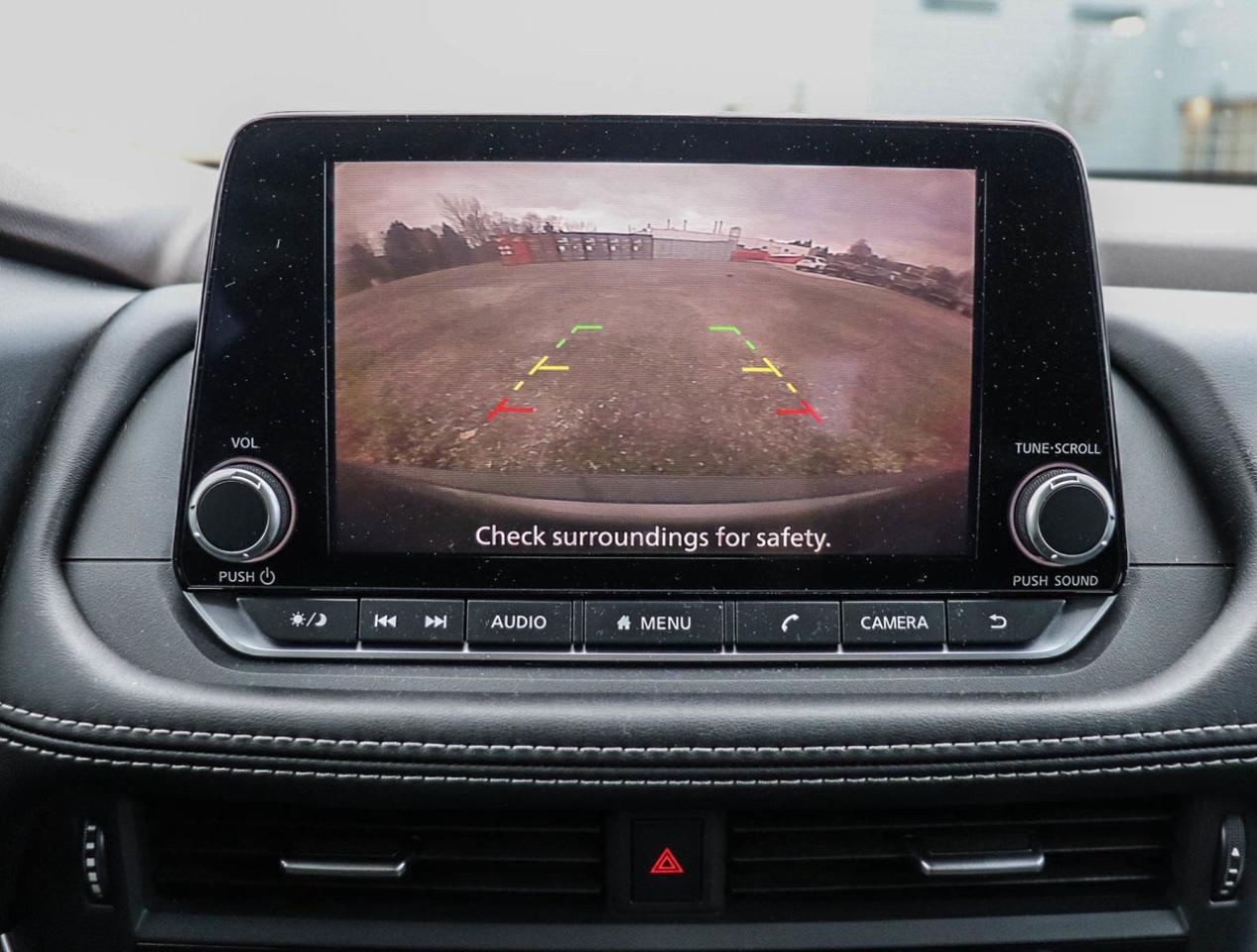 2023 Nissan Rogue S GREAT RATES Photo