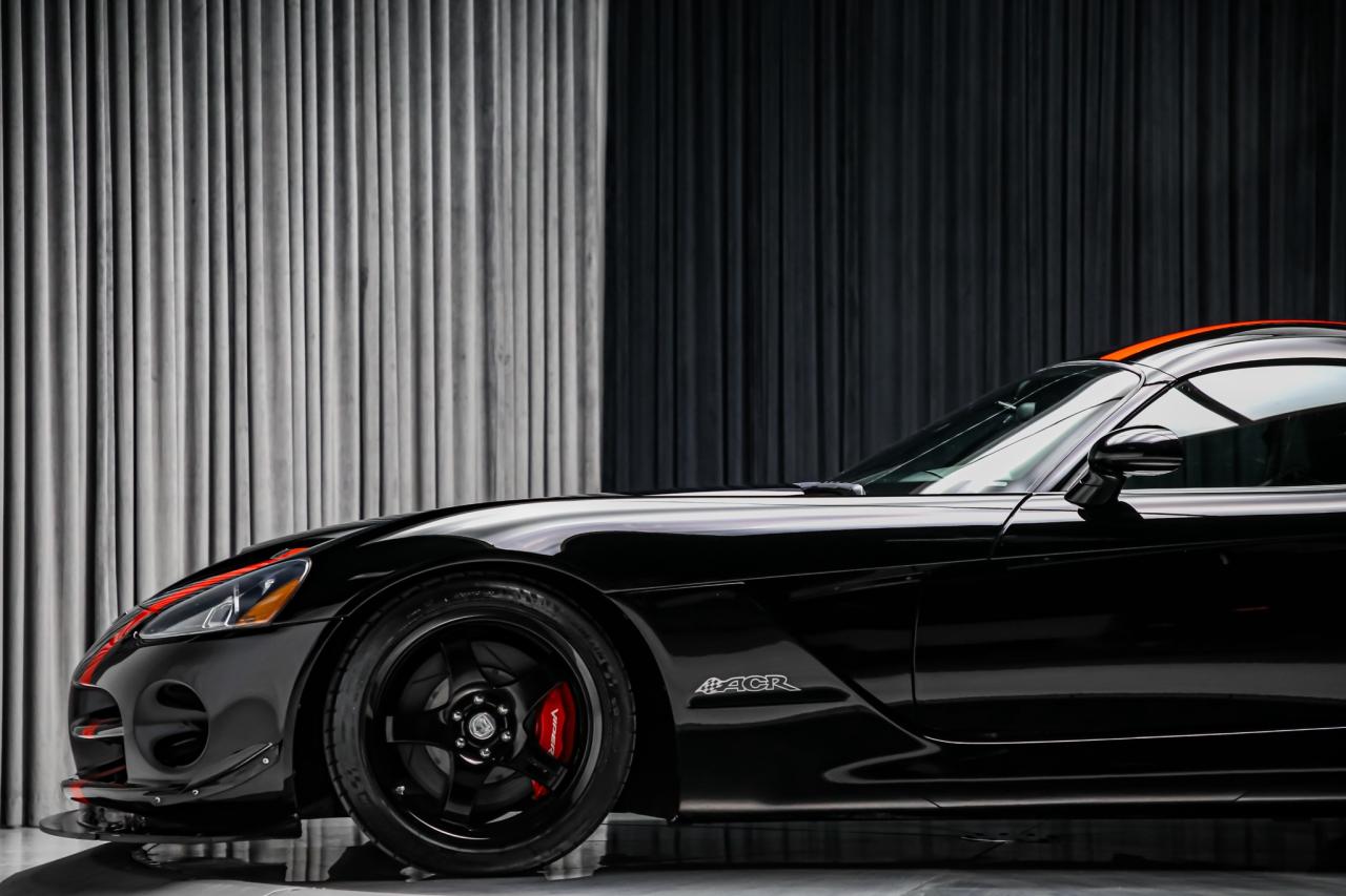 2008 Dodge Viper SRT10 ACR COMPETITION 8.4L V10 600HP BREMBO CARBON Photo