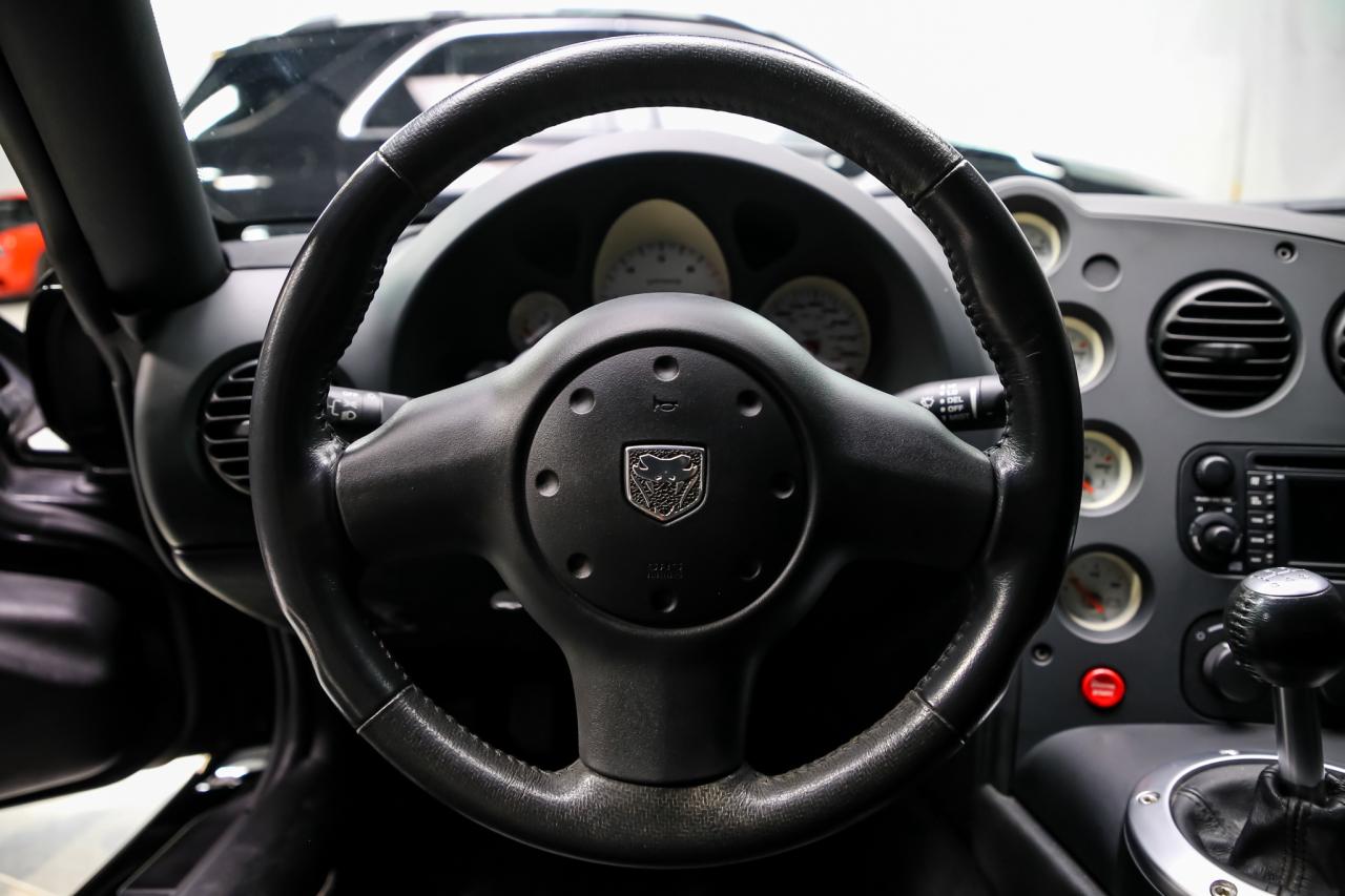 2008 Dodge Viper SRT10 ACR COMPETITION 8.4L V10 600HP BREMBO CARBON Photo