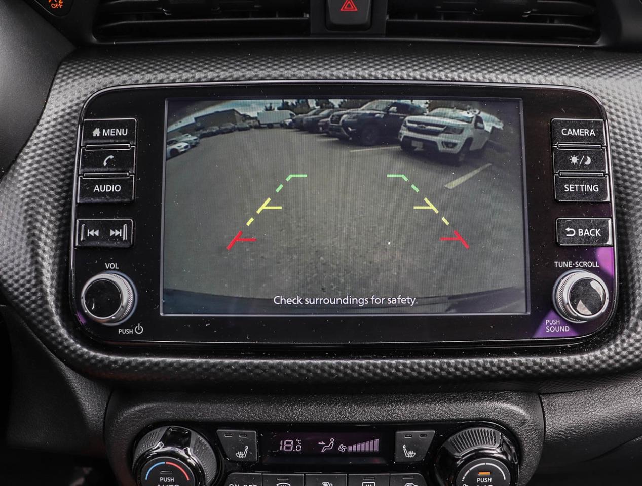 2023 Nissan Kicks SV !!! NO ACCIDENTS !!! ONE OWNER !!! 17 ALLOYS Photo