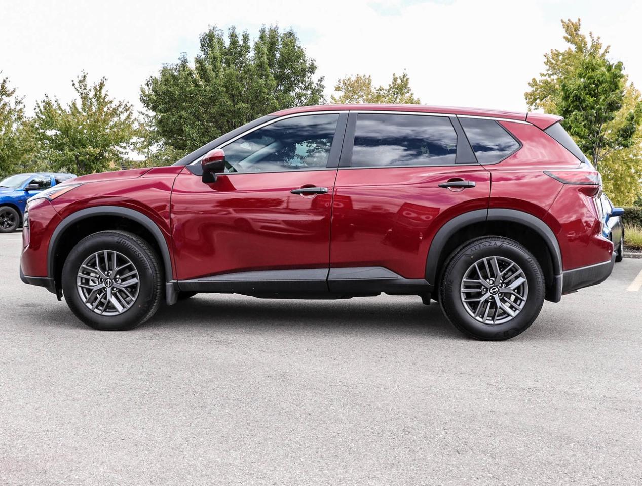 2025 Nissan Rogue S Photo