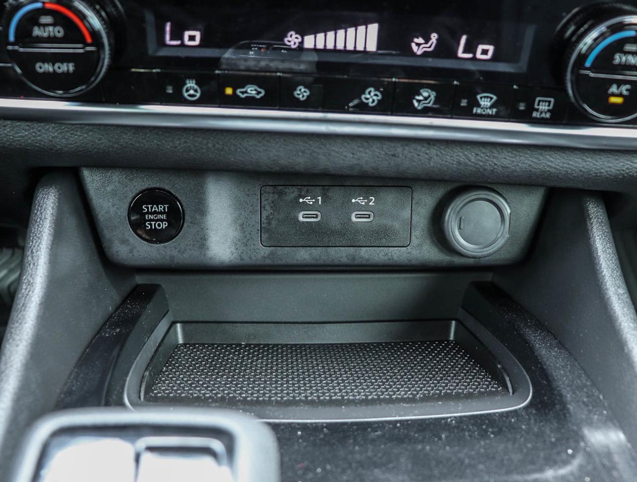 2025 Nissan Rogue S Photo