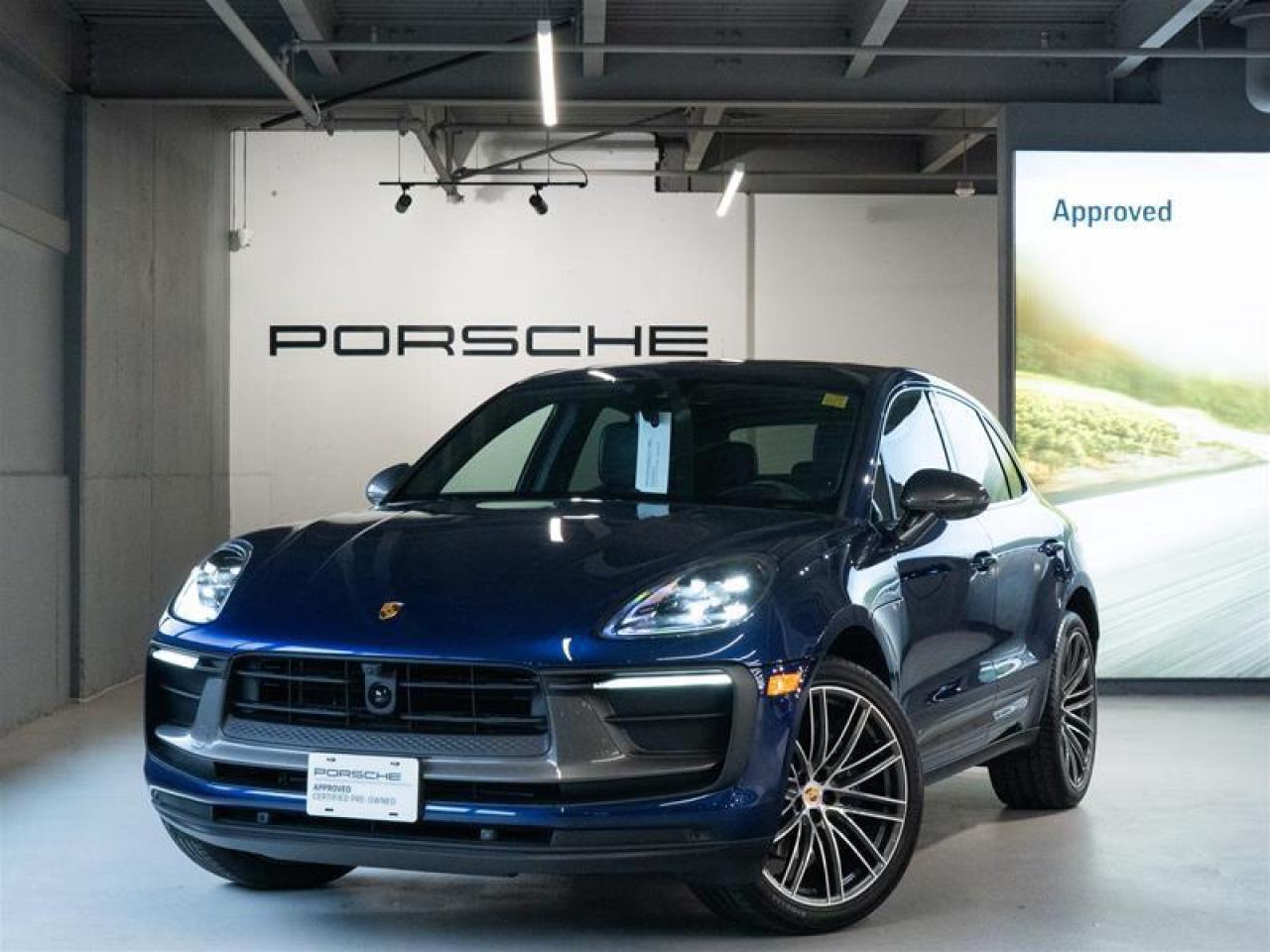 Used 2024 Porsche Macan T AWD for sale in Ottawa, ON