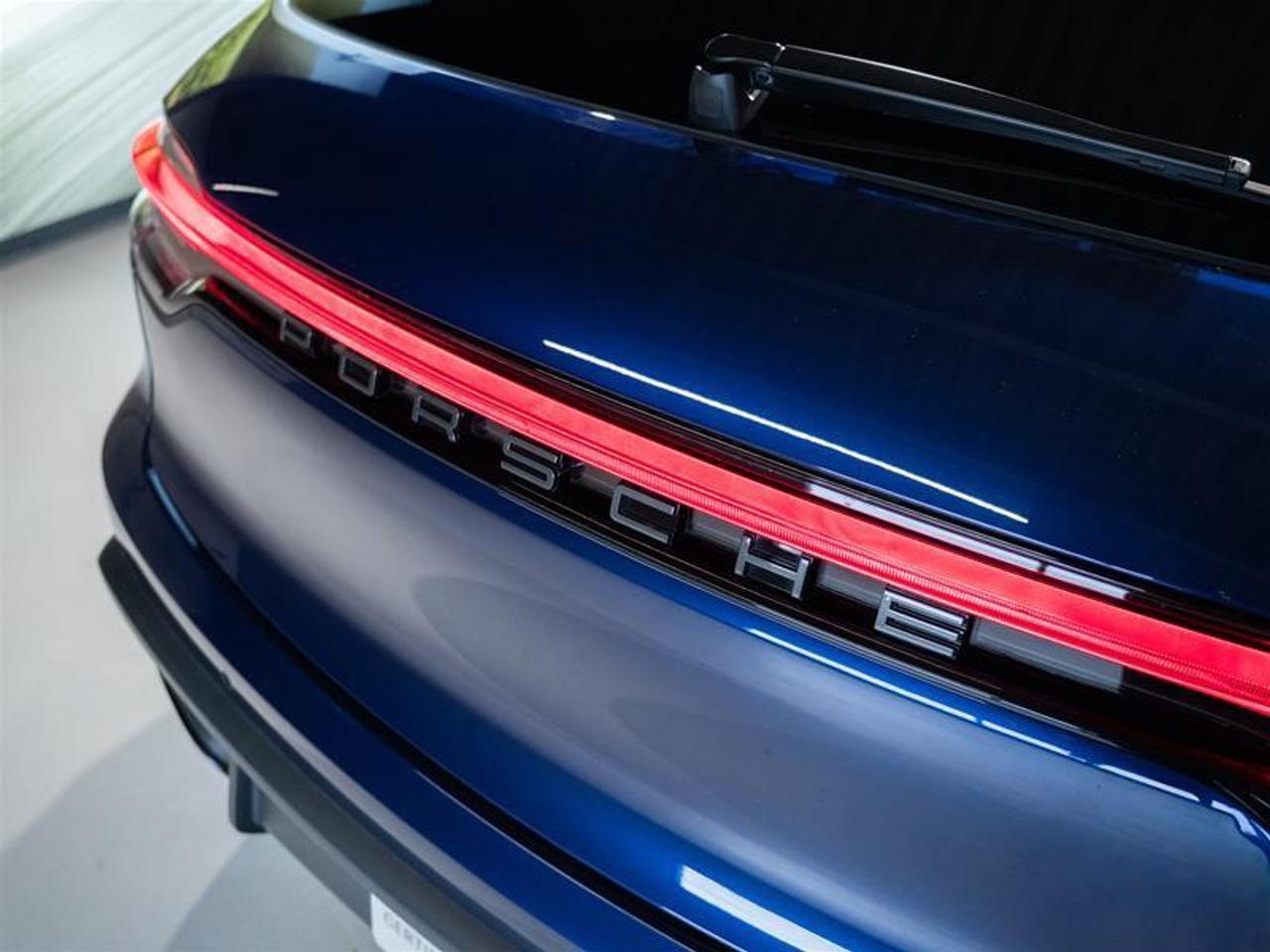 2024 Porsche Macan T AWD Photo