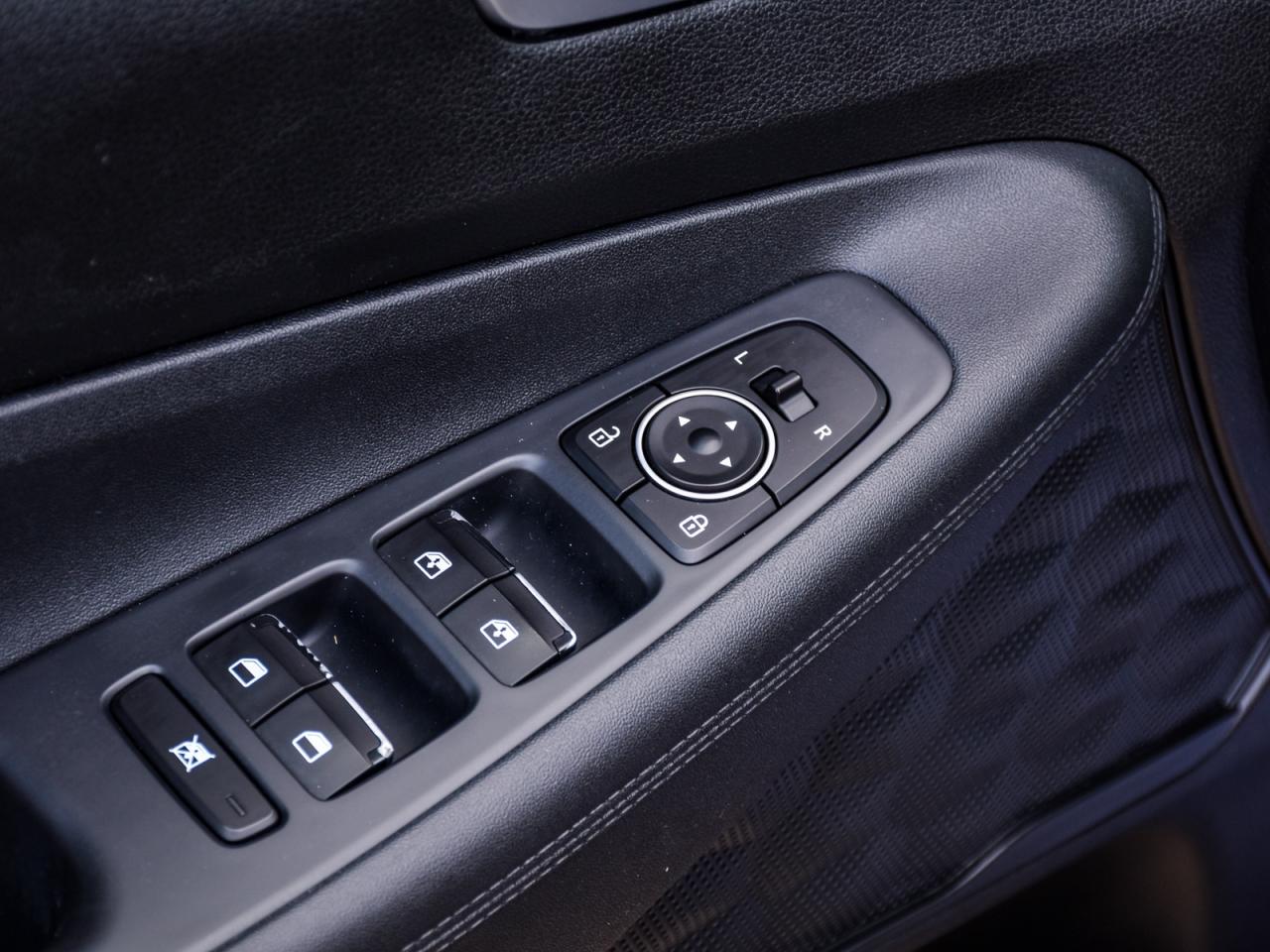 2019 Hyundai Santa Fe FWD   No Accidents, Full Service History, LOW KMS Photo