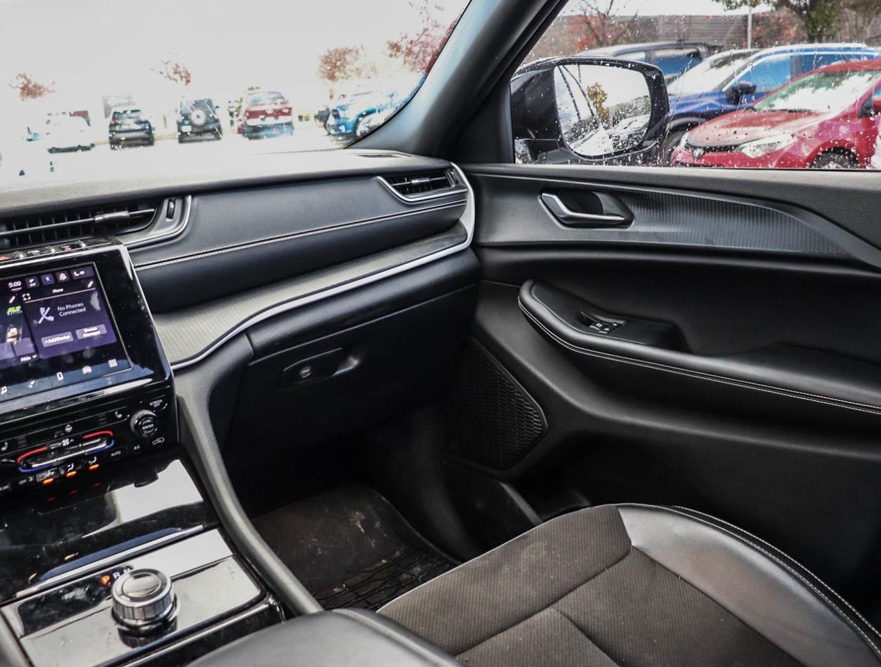 2023 Jeep Grand Cherokee L ALTITUDE Photo