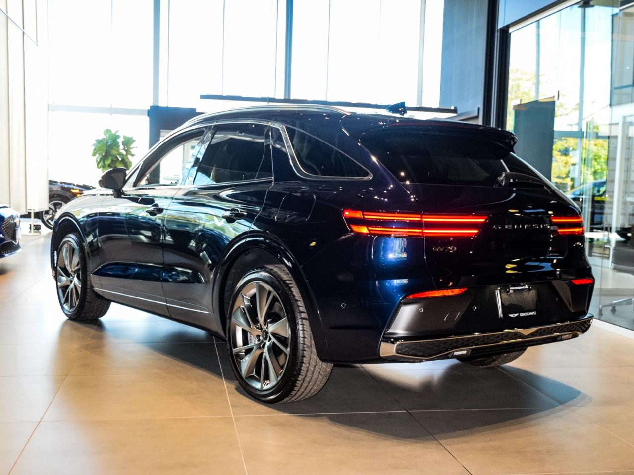 2026 Genesis GV70 2.5T Adv.Tech Pkg AWD    Used Demonstrator Photo