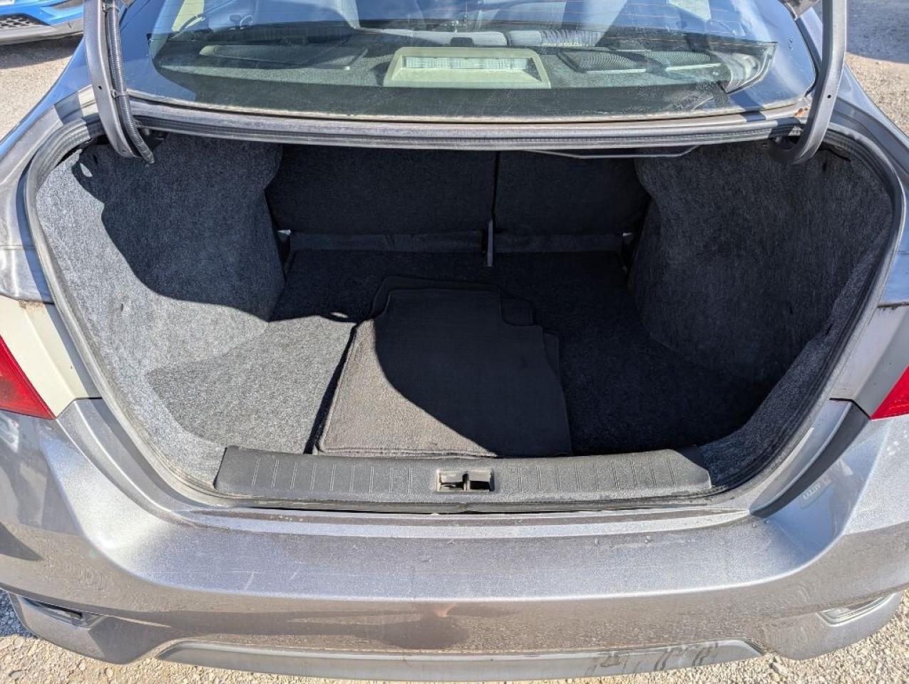 2019 Nissan Sentra SV   SUNNROF   CAMERA   HTD SEATS Photo
