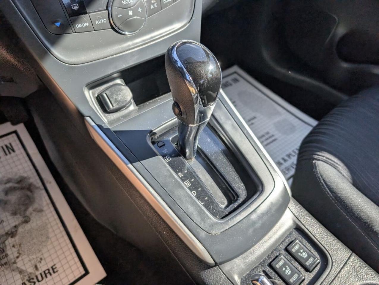 2019 Nissan Sentra SV   SUNNROF   CAMERA   HTD SEATS Photo