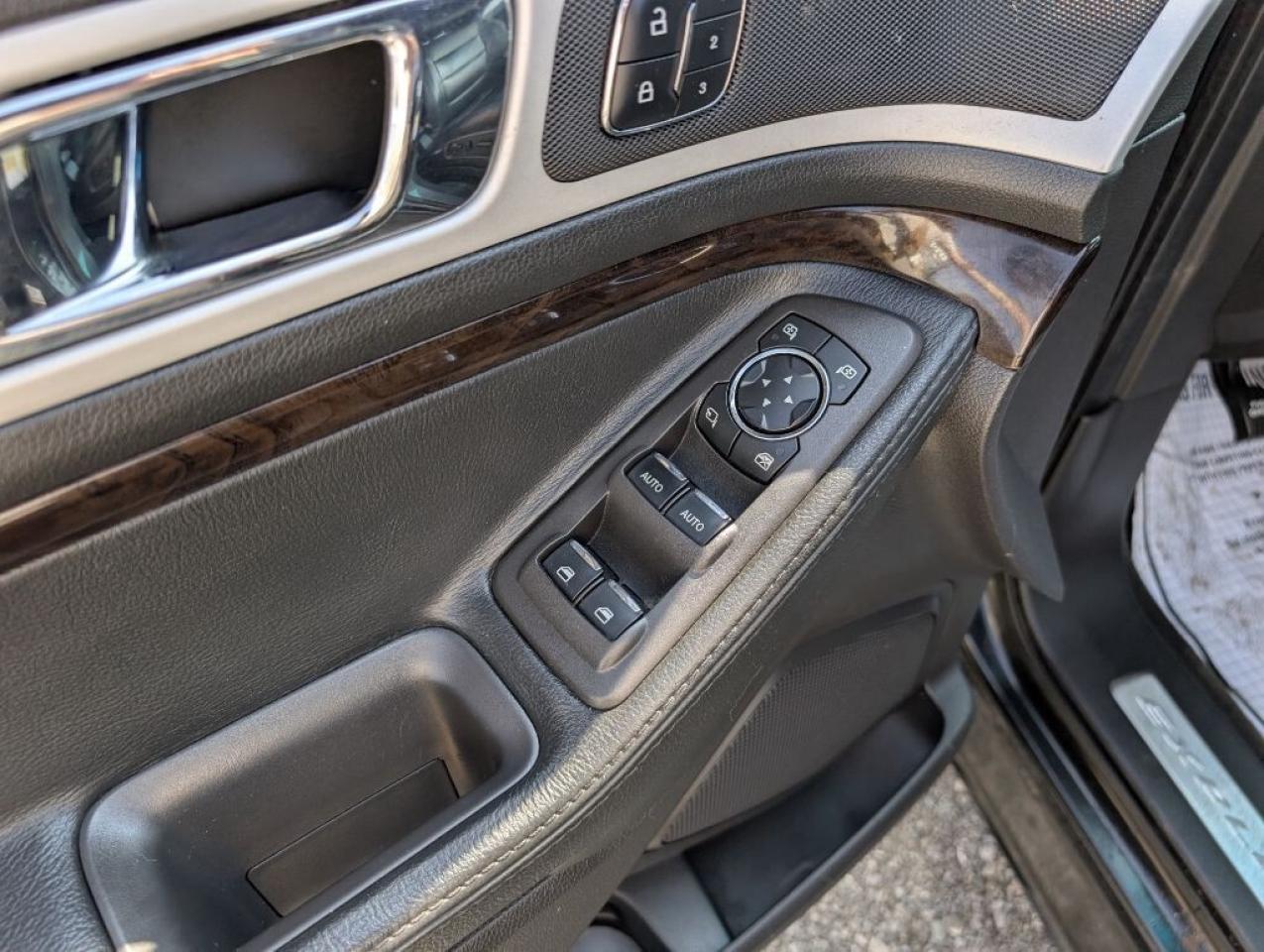 2014 Ford Explorer Limited  NAV   LEATHER   CAMERA   BLIND SPOT Photo