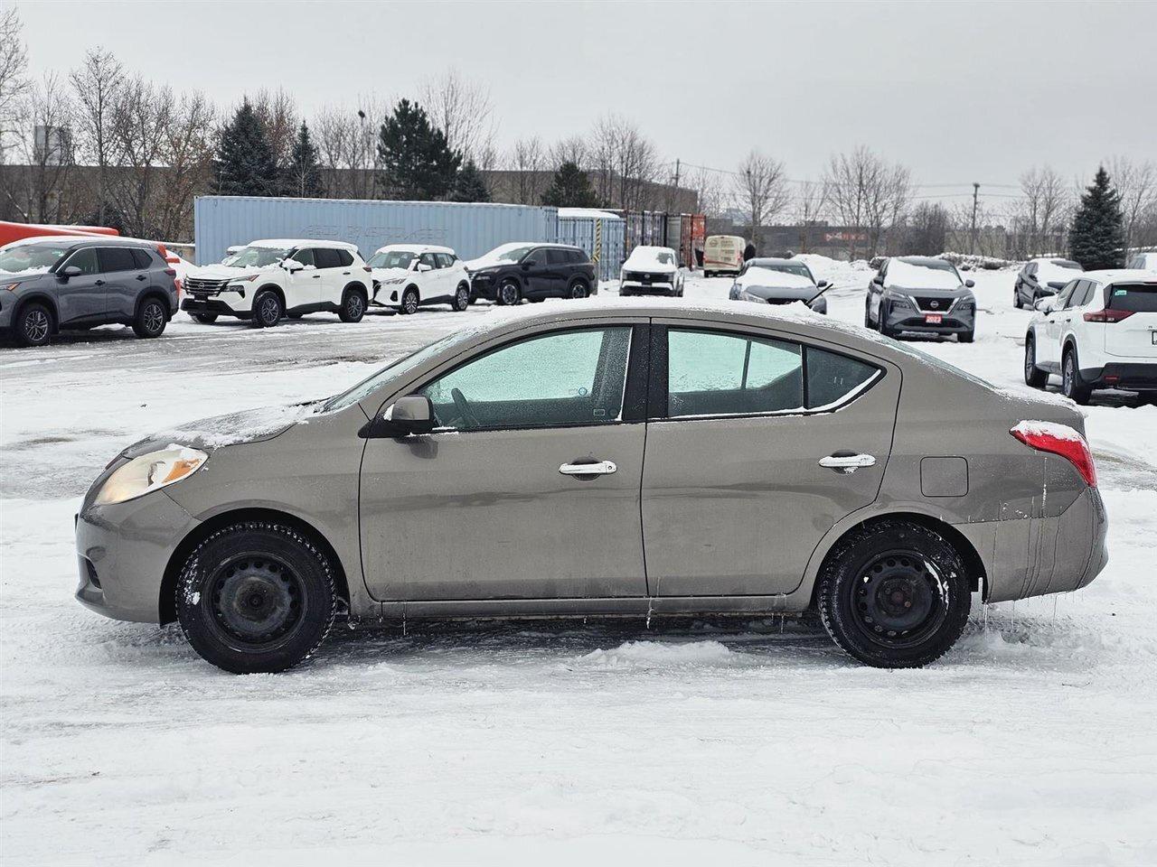 2012 Nissan Versa SV !!! NO ACCIDENTS !!! SOLD AS IS   NO SAFETY   N Photo