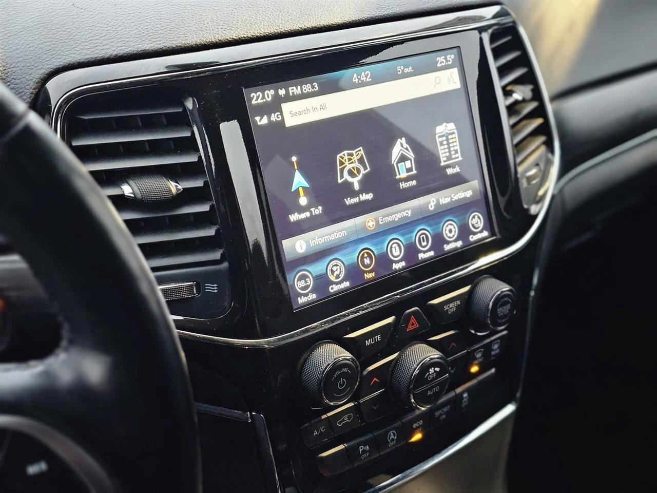 2022 Jeep Grand Cherokee WK Limited Photo