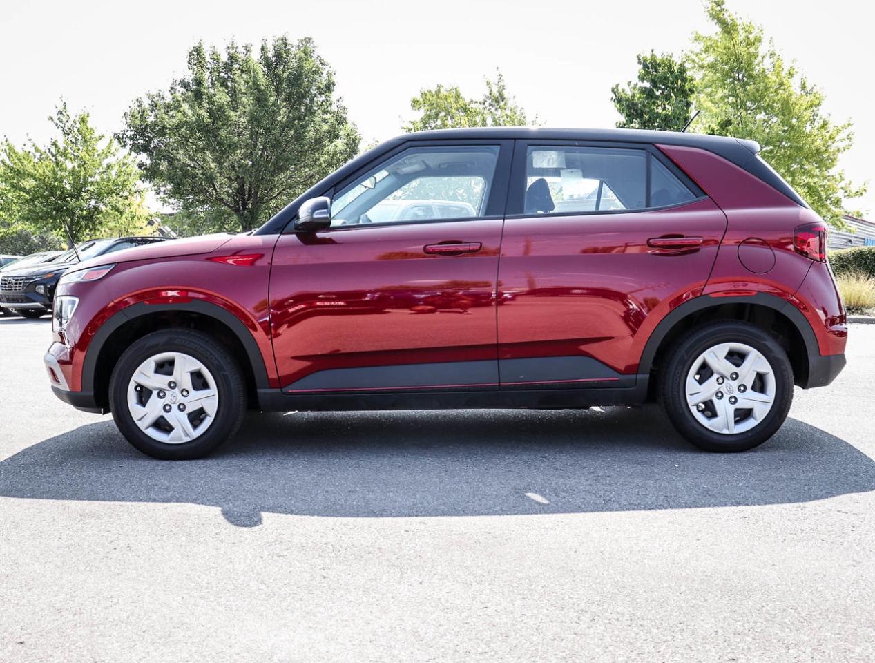 2024 Hyundai Venue Essential Photo