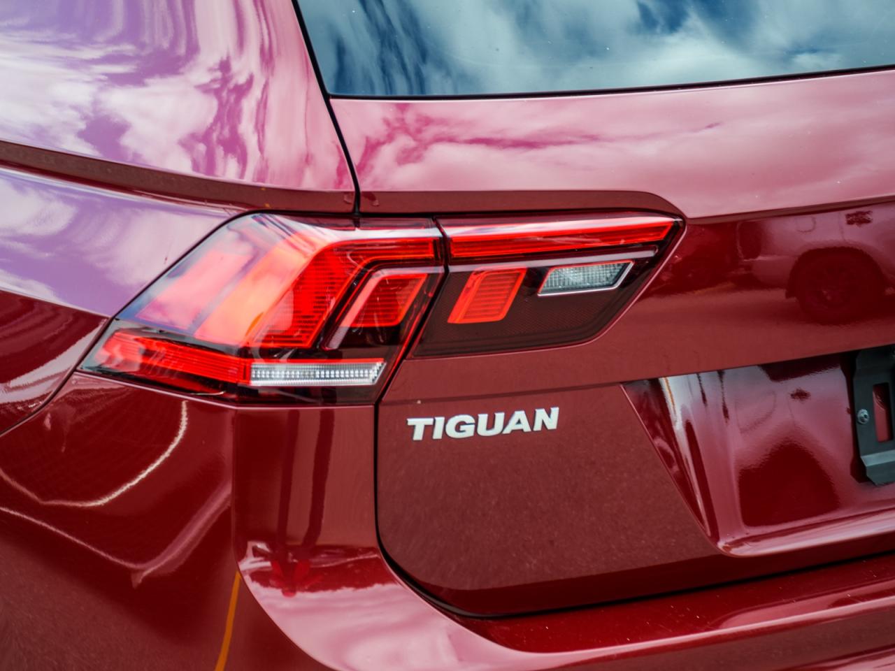 2021 Volkswagen Tiguan AWD   No accidents, Safety Certified, Value Pick Photo