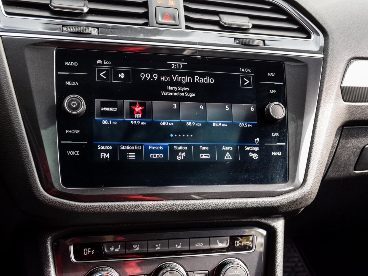 2021 Volkswagen Tiguan AWD   No accidents, 7-Passenger, #1 Price & Value Photo