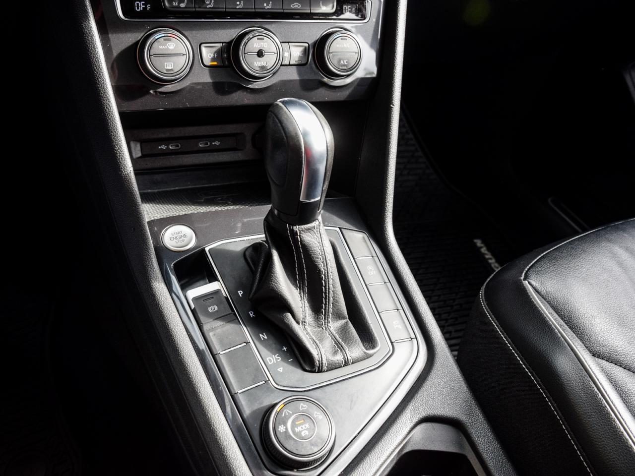 2021 Volkswagen Tiguan AWD   No accidents, 7-Passenger, #1 Price & Value Photo