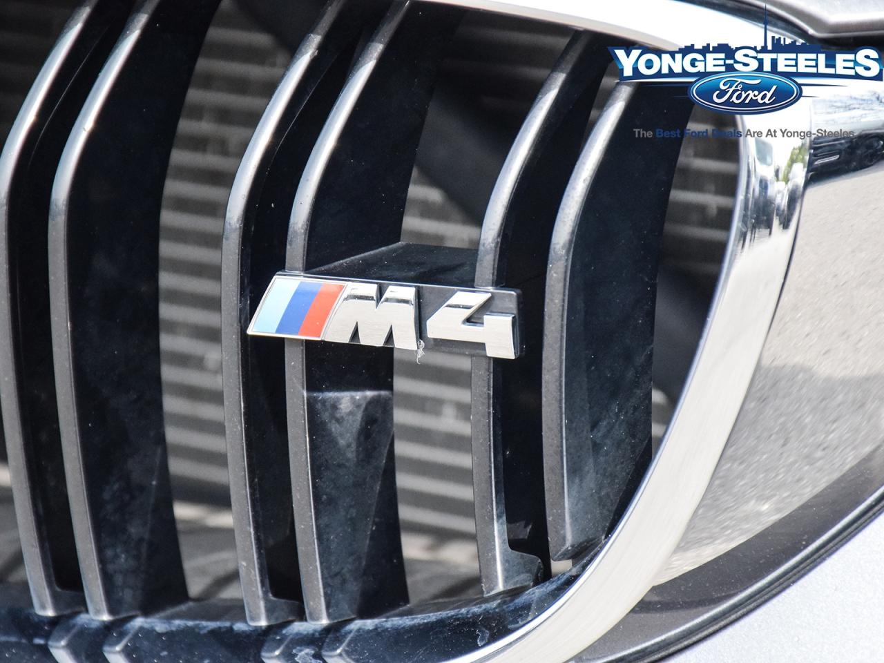 2020 BMW M4 Coupe Photo