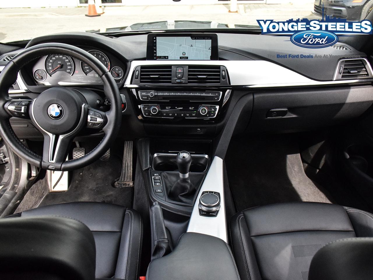 2020 BMW M4 Coupe Photo