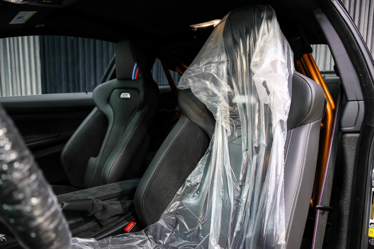 2016 BMW M4 GTS 493HP  CARBONWHEELS INDV.PAINT RARE ALMOSTNEW Photo