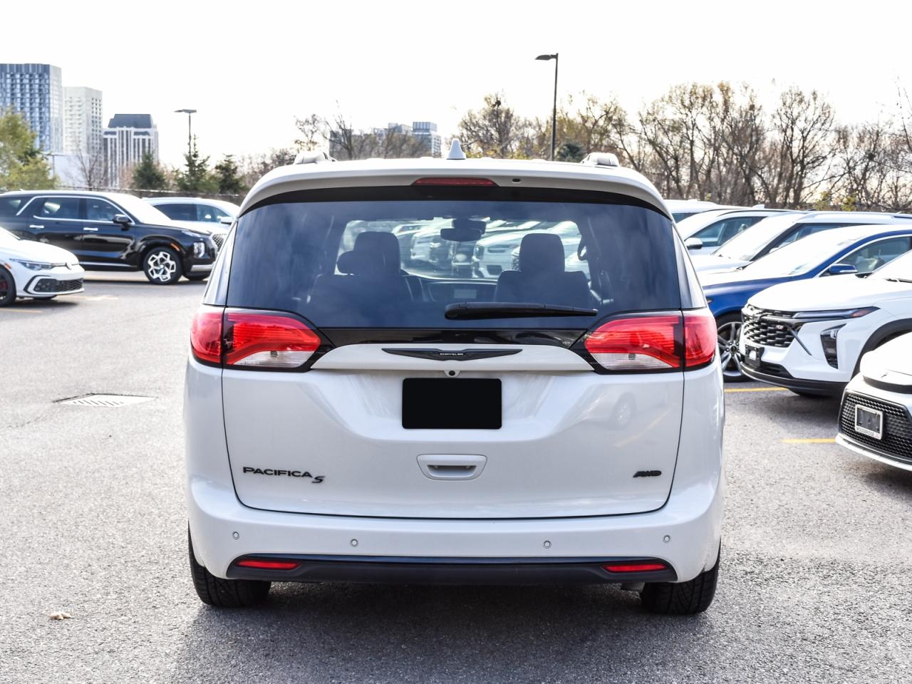 2020 Chrysler Pacifica STOW N GO   1owner   No Accidents   Full Serv Recs Photo4