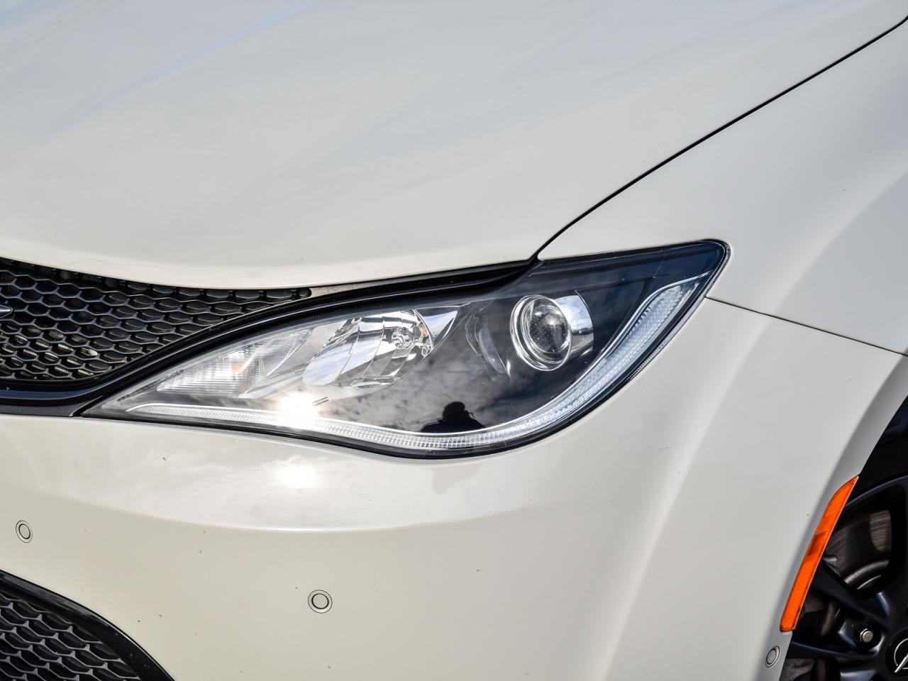 2020 Chrysler Pacifica STOW N GO   1owner   No Accidents   Full Serv Recs Photo