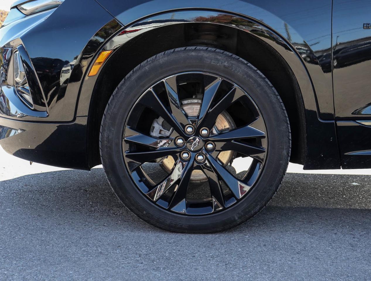 2022 Chevrolet Blazer RS !!! NO ACCIDENTS !!! ONE OWNER !!! 21 ALLOYS Photo