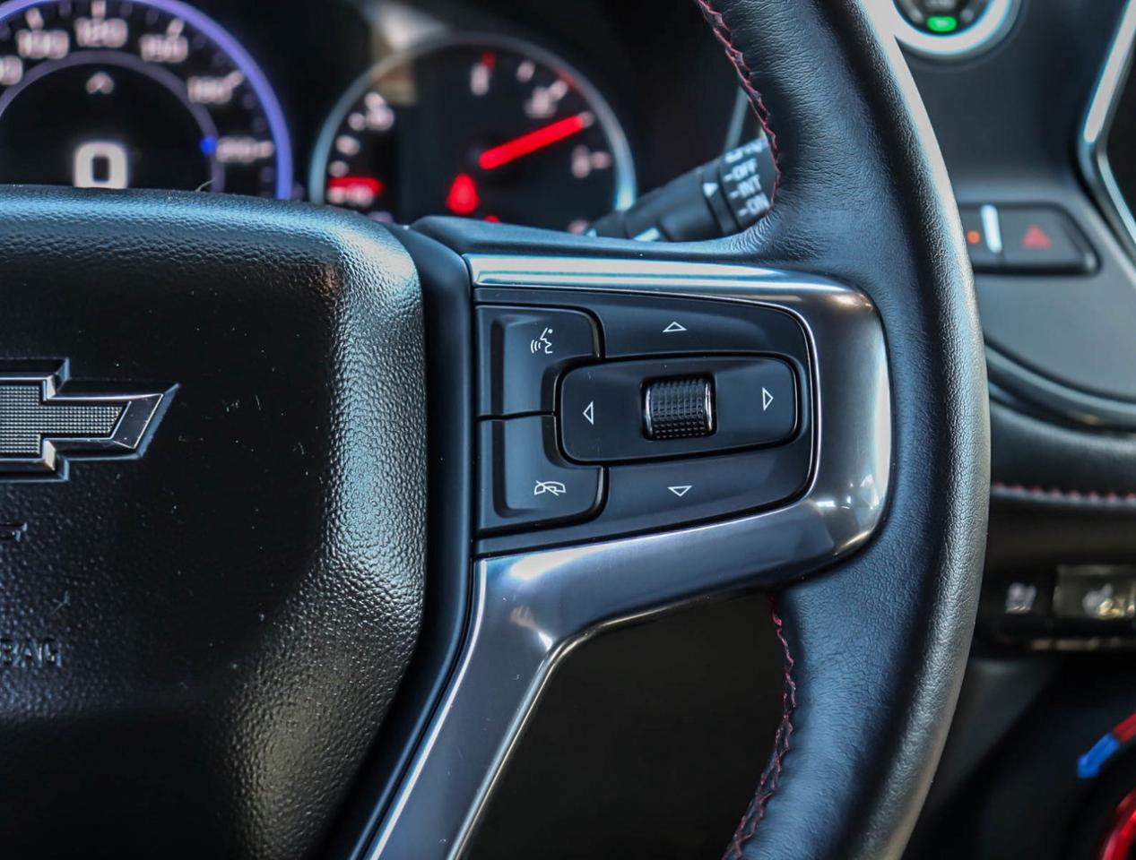 2022 Chevrolet Blazer RS !!! NO ACCIDENTS !!! ONE OWNER !!! 21 ALLOYS Photo